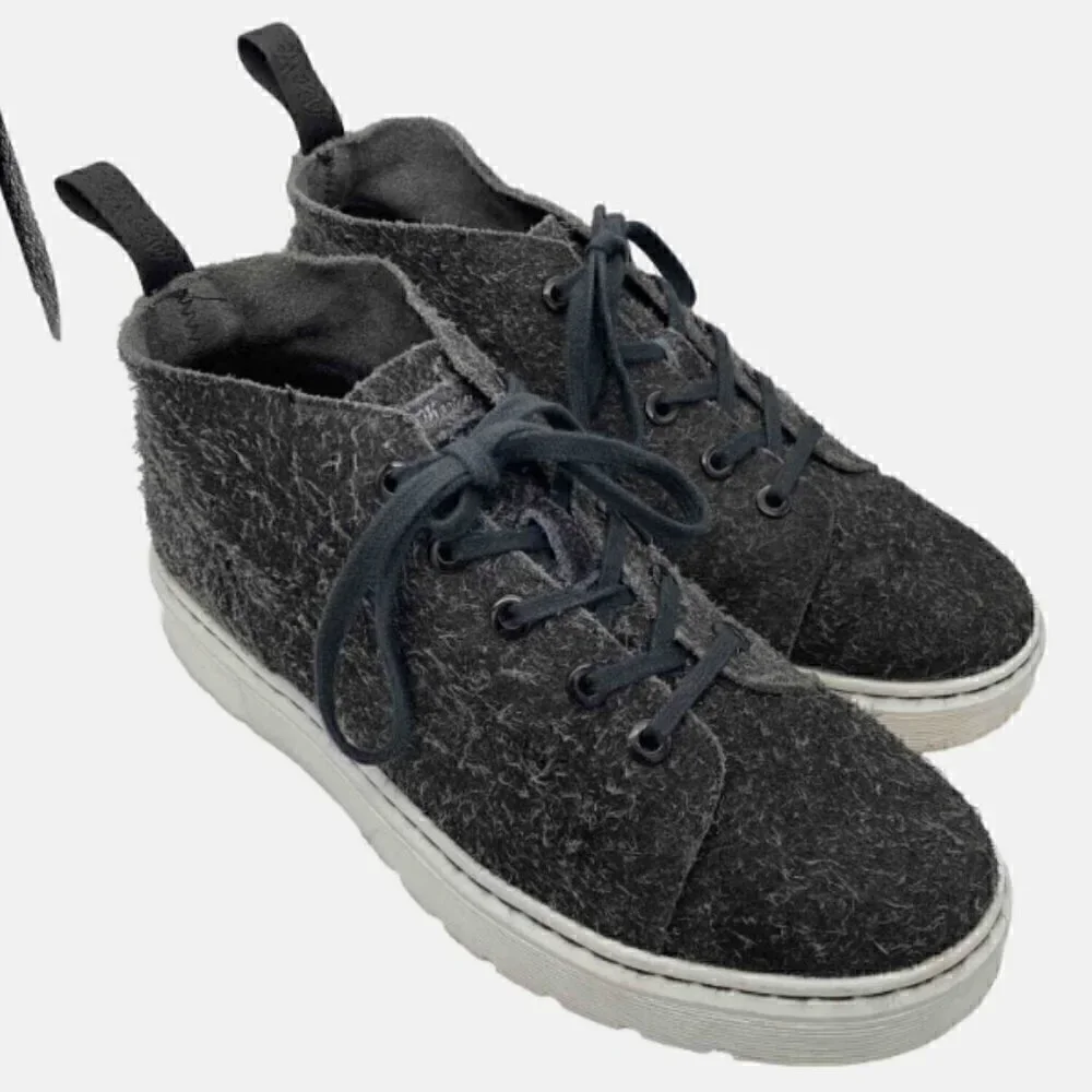 Dr. Martens Leather Baynes Wooly Bully Chukka Boot Sneaker  8 Mens 9 Womens